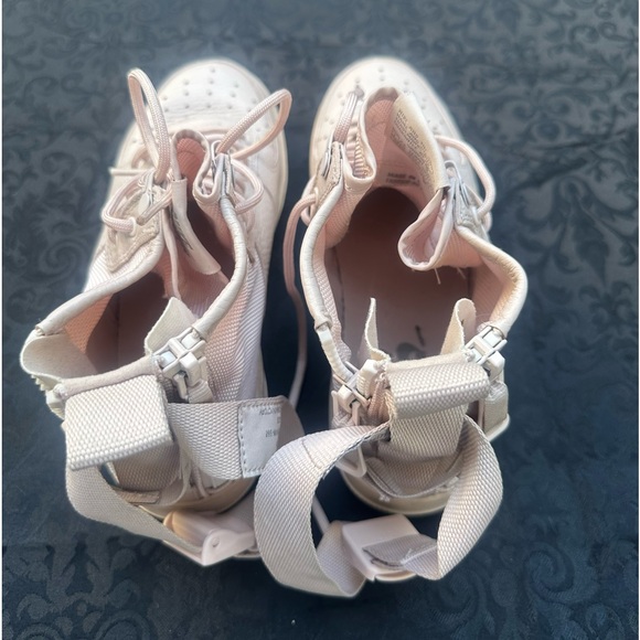 (GS) Nike SF Nike Air Force 1 Mid
'Silt Red' AJ0424-600 size 6Y - Picture 6 of 12